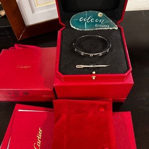 Cartier Love Bracelet - White Gold - Regular Size - Size 18